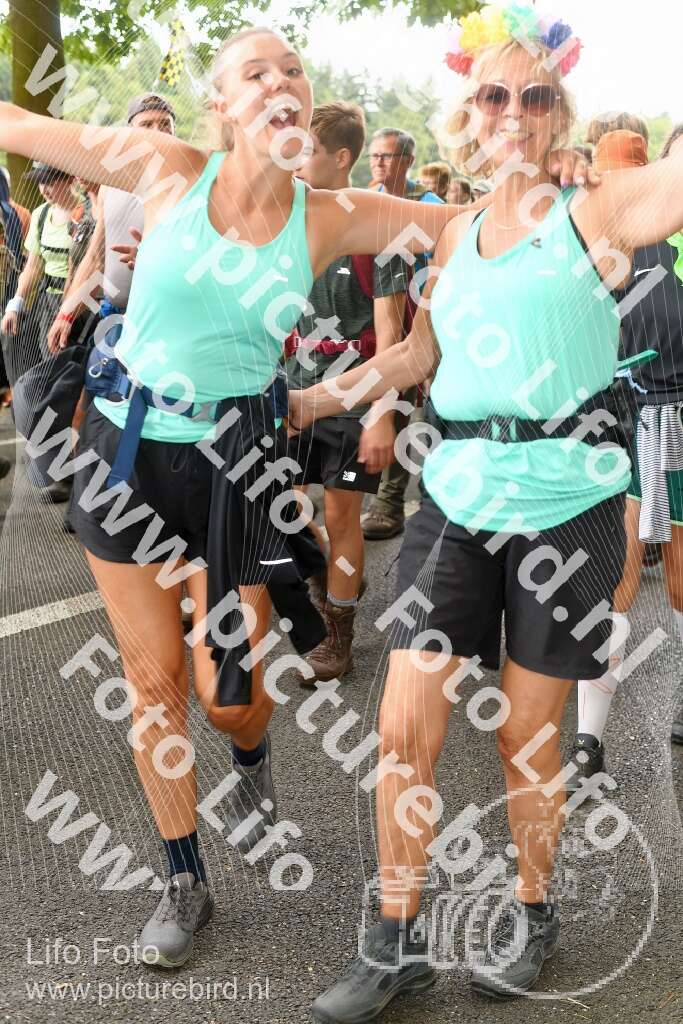 Nijmeegse Vierdaagse 1044