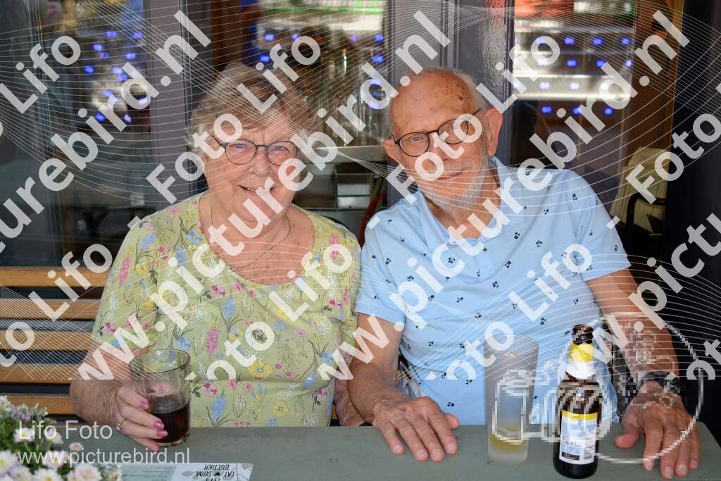 2885