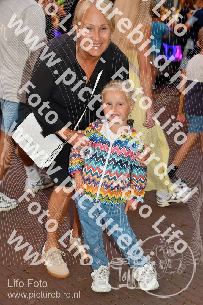 2979