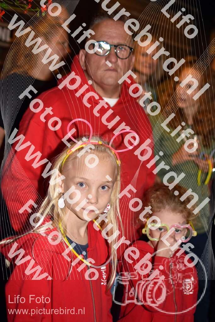 1548
