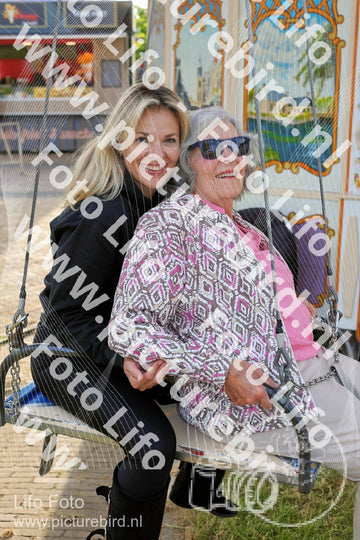 Evenement foto: Serie 2064