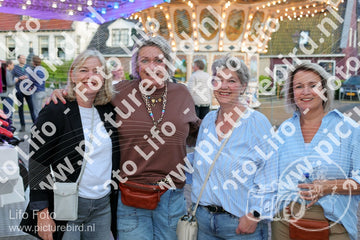 Evenement foto: Serie 2066