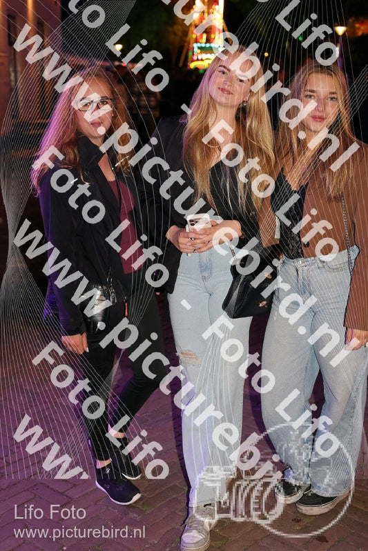 Evenement foto: Serie 2068