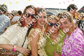 Evenement foto: Serie 2222