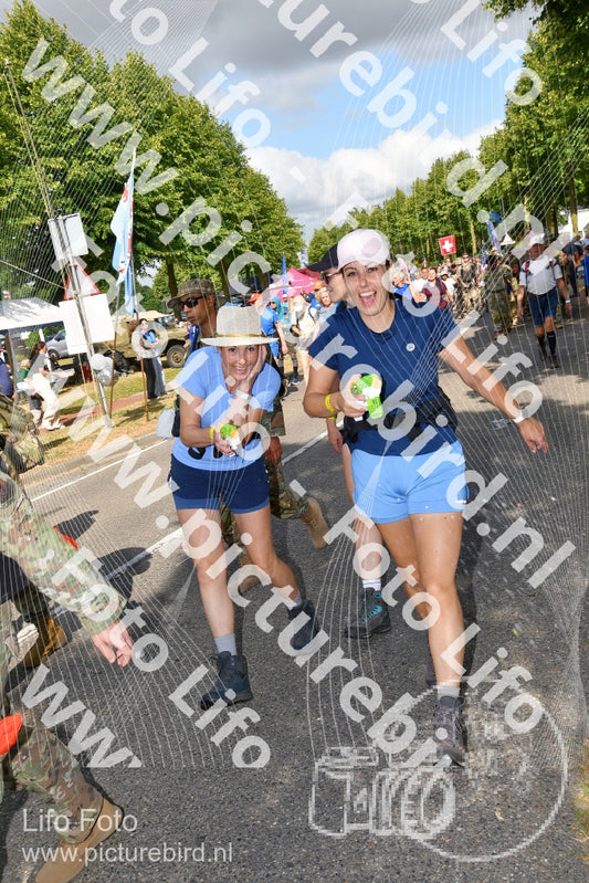 Evenement foto: Nijmeegse Vierdaagse 910