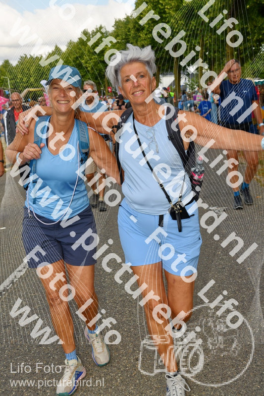 Evenement foto: Nijmeegse Vierdaagse 910