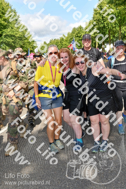 Evenement foto: Nijmeegse Vierdaagse 910