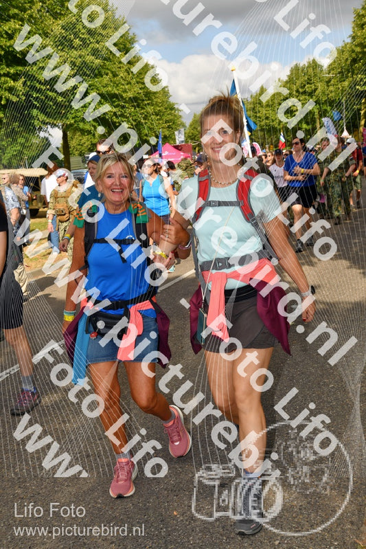 Evenement foto: Nijmeegse Vierdaagse 909