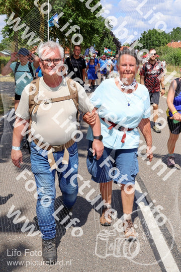 Evenement foto: Nijmeegse Vierdaagse 1073
