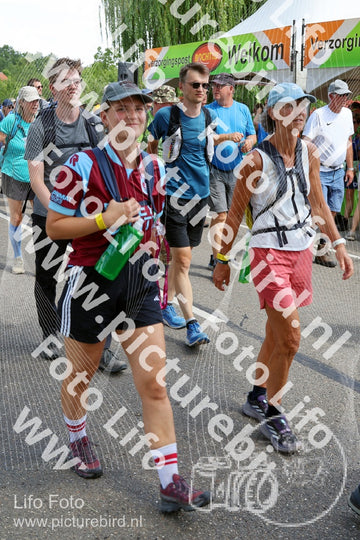 Evenement foto: Nijmeegse Vierdaagse 1064