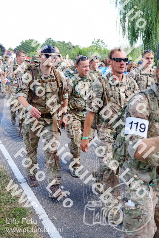 Evenement foto: Nijmeegse Vierdaagse 1064