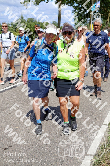 Evenement foto: Nijmeegse Vierdaagse 1064