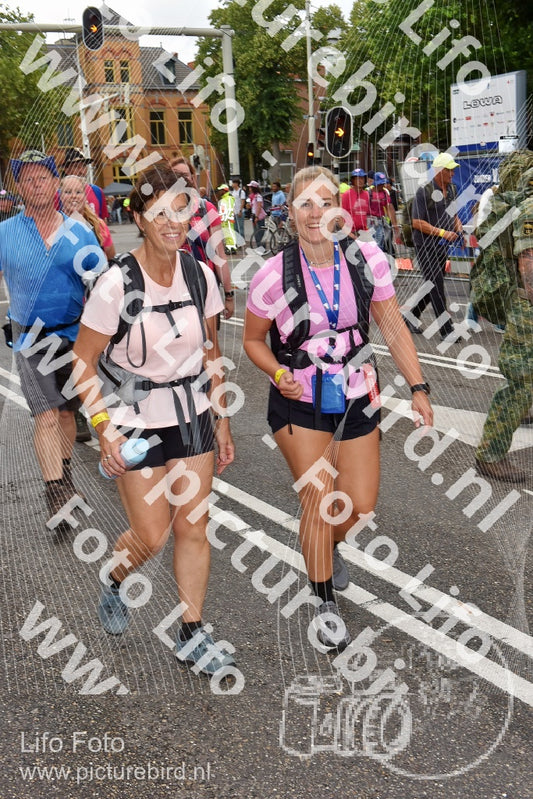 Evenement foto: Nijmeegse Vierdaagse 774