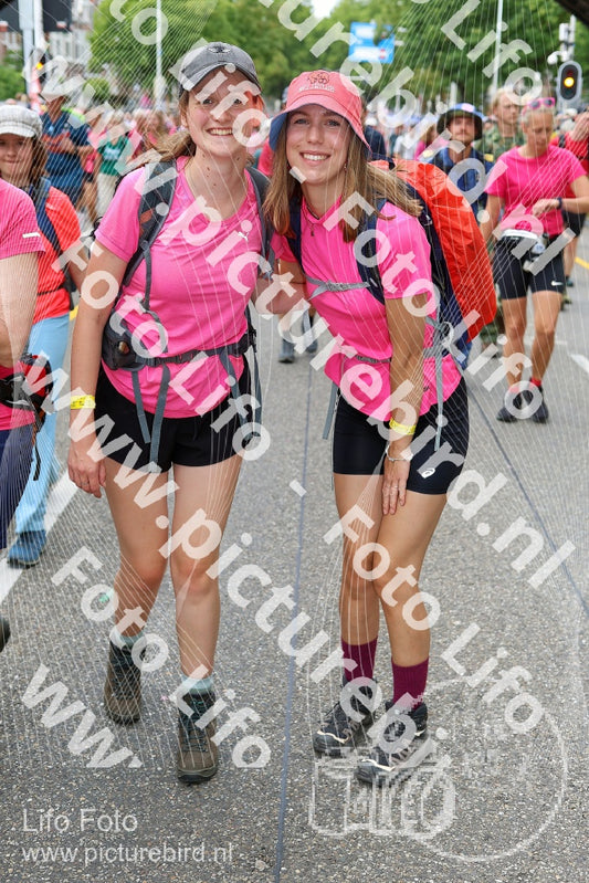 Evenement foto: Nijmeegse Vierdaagse 379
