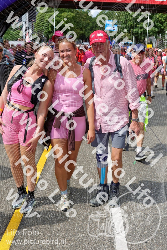 Evenement foto: Nijmeegse Vierdaagse 379