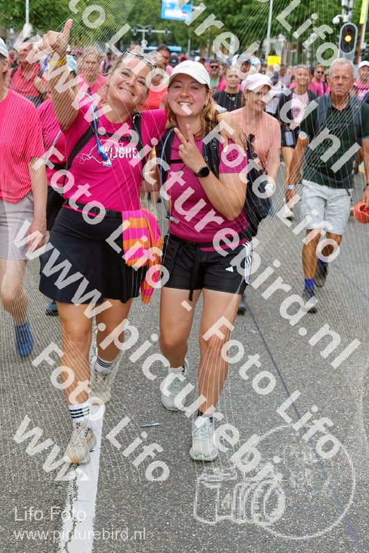 Evenement foto: Nijmeegse Vierdaagse 379