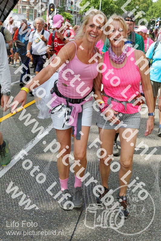 Evenement foto: Nijmeegse Vierdaagse 379