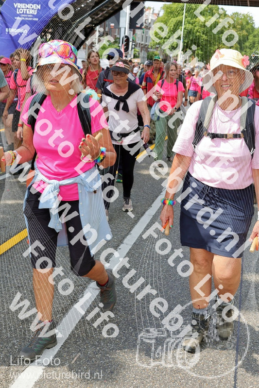 Evenement foto: Nijmeegse Vierdaagse 379