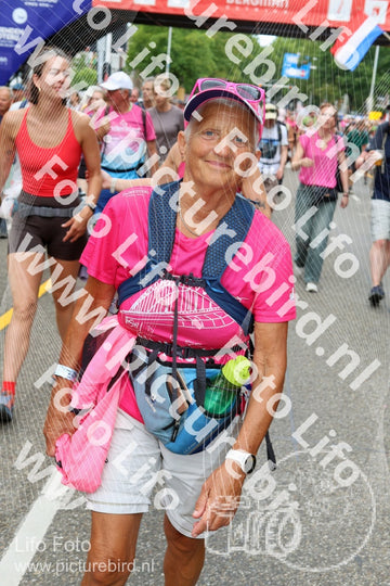 Evenement foto: Nijmeegse Vierdaagse 378