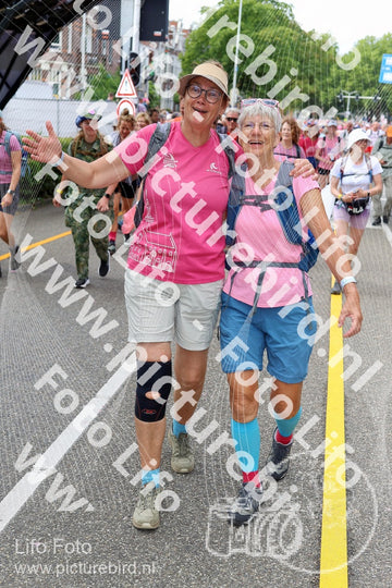 Evenement foto: Nijmeegse Vierdaagse 363