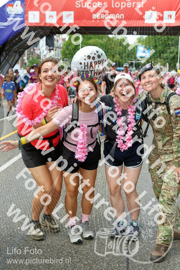 Evenement foto: Nijmeegse Vierdaagse 363