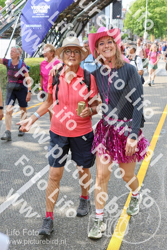 Evenement foto: Nijmeegse Vierdaagse 363