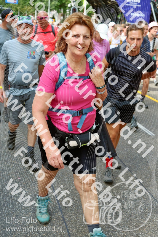 Evenement foto: Nijmeegse Vierdaagse 362