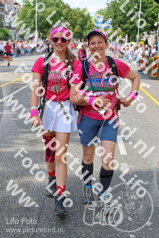 Evenement foto: Nijmeegse Vierdaagse 361