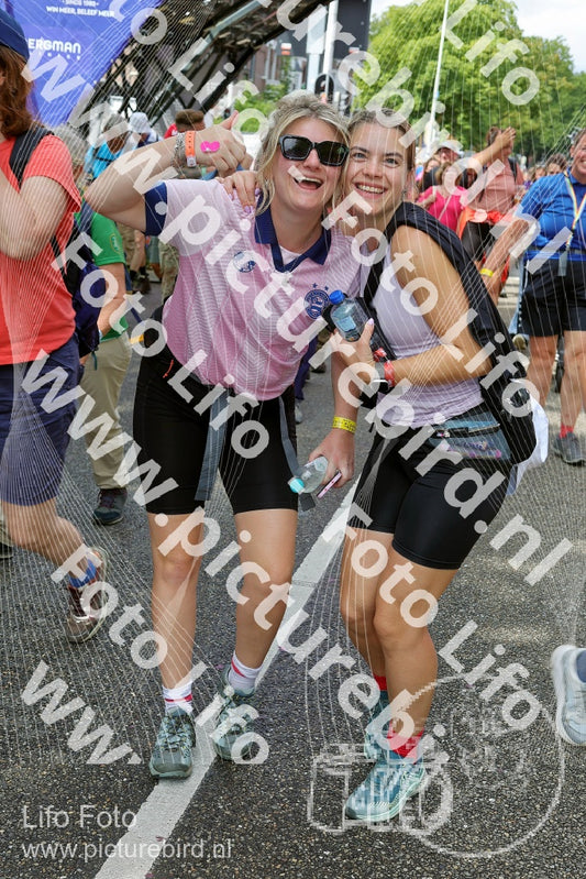 Evenement foto: Nijmeegse Vierdaagse 351