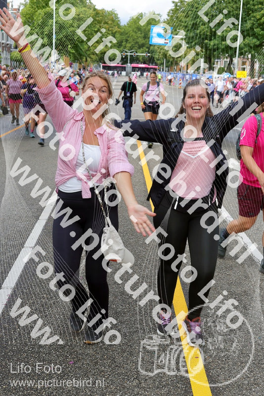 Evenement foto: Nijmeegse Vierdaagse 351