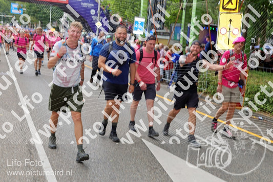 Evenement foto: Nijmeegse Vierdaagse 351