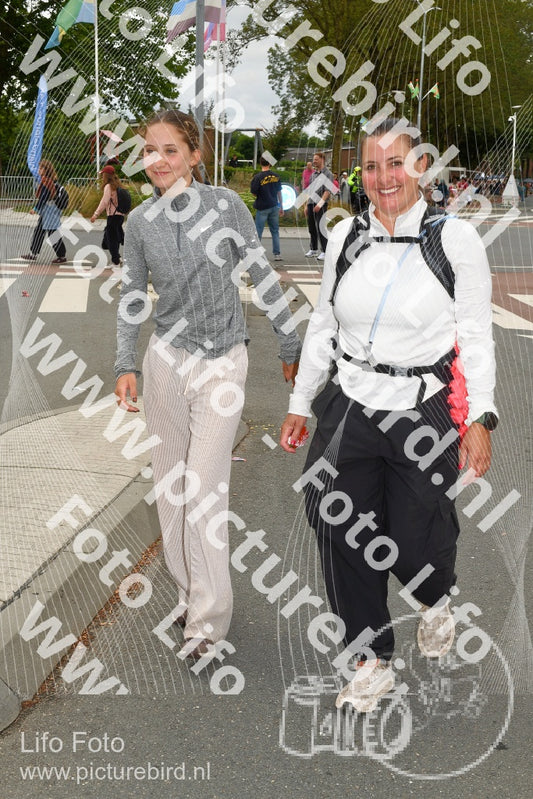 Evenement foto: Nijmeegse Vierdaagse 1034