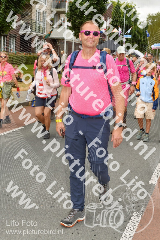 Evenement foto: Nijmeegse Vierdaagse 1033