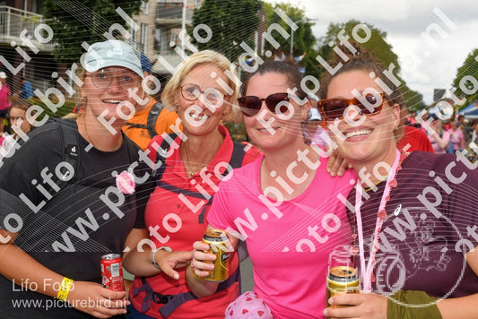 Evenement foto: Nijmeegse Vierdaagse 1033