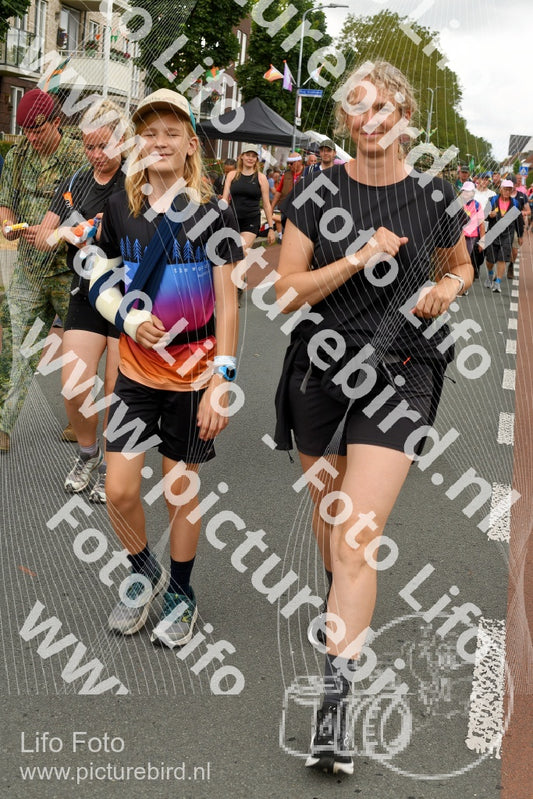 Evenement foto: Nijmeegse Vierdaagse 1033