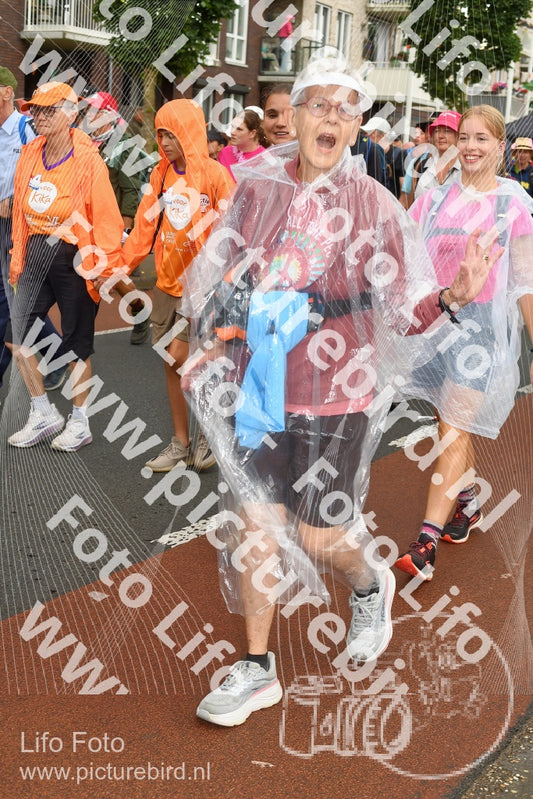 Evenement foto: Nijmeegse Vierdaagse 1032