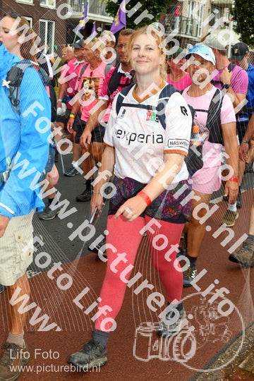Evenement foto: Nijmeegse Vierdaagse 1032