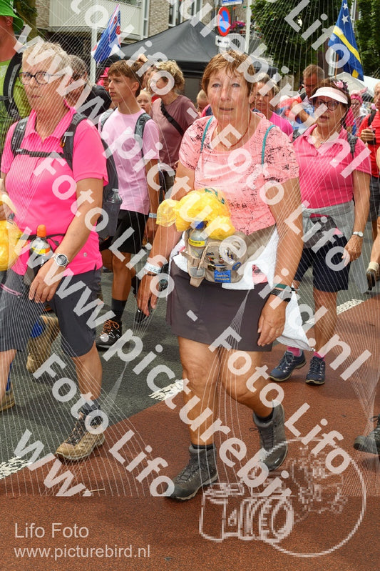 Evenement foto: Nijmeegse Vierdaagse 1032