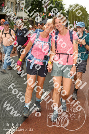 Evenement foto: Nijmeegse Vierdaagse 1028