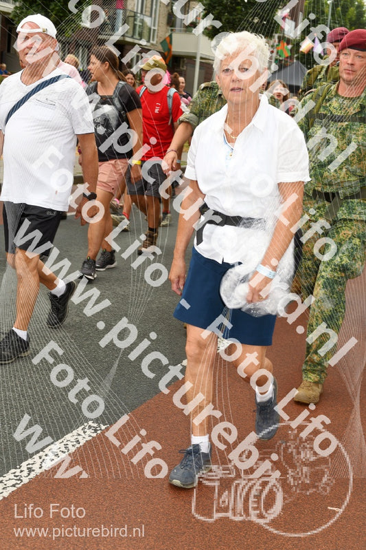 Evenement foto: Nijmeegse Vierdaagse 1028