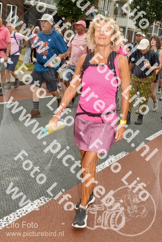 Evenement foto: Nijmeegse Vierdaagse 1028