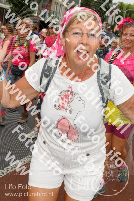 Evenement foto: Nijmeegse Vierdaagse 1027