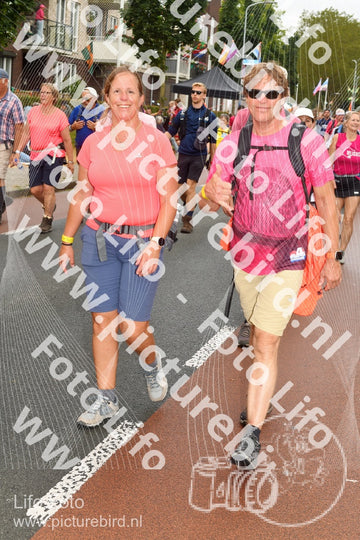 Evenement foto: Nijmeegse Vierdaagse 1027