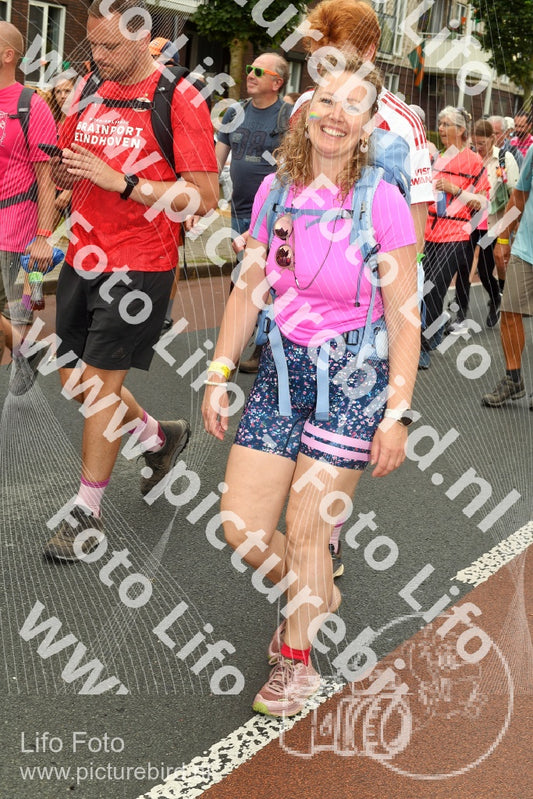 Evenement foto: Nijmeegse Vierdaagse 1027