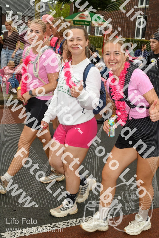 Evenement foto: Nijmeegse Vierdaagse 1026