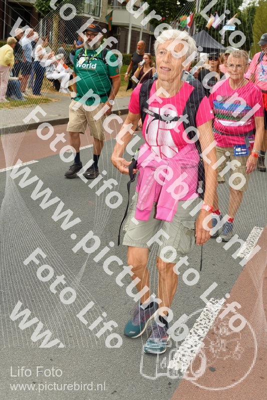 Evenement foto: Nijmeegse Vierdaagse 1023
