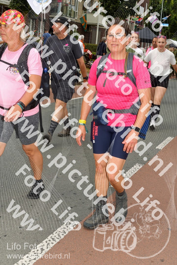 Evenement foto: Nijmeegse Vierdaagse 1022