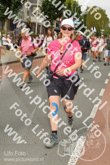 Evenement foto: Nijmeegse Vierdaagse 1022
