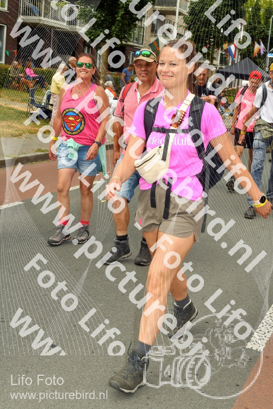 Evenement foto: Nijmeegse Vierdaagse 1022