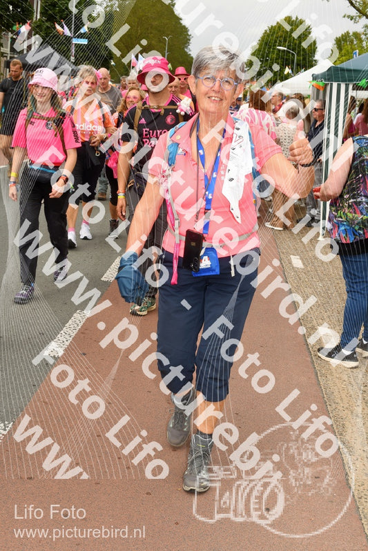 Evenement foto: Nijmeegse Vierdaagse 1022